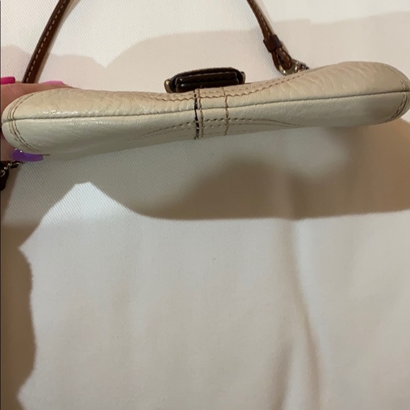 COACH wristlet NWOT - Picture 4 of 7